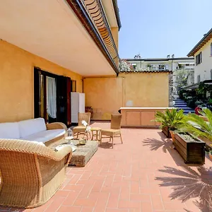 Pensión Prestige, Sirmione