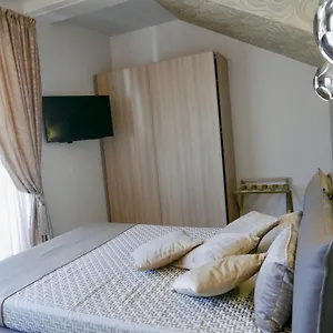 Phoenix Garda Hills Sirmione