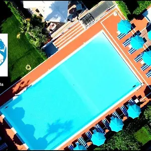 فندق Porto Azzurro, سيرمِيوني