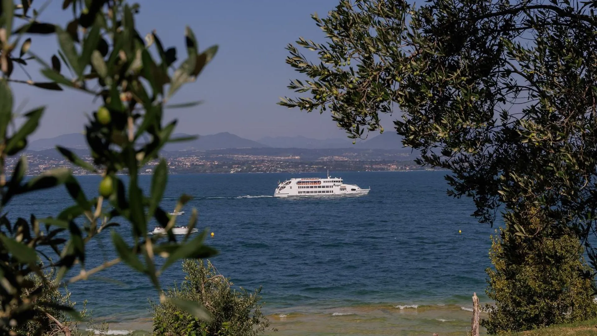 Sorridi Al Lago Sirmione Apartment